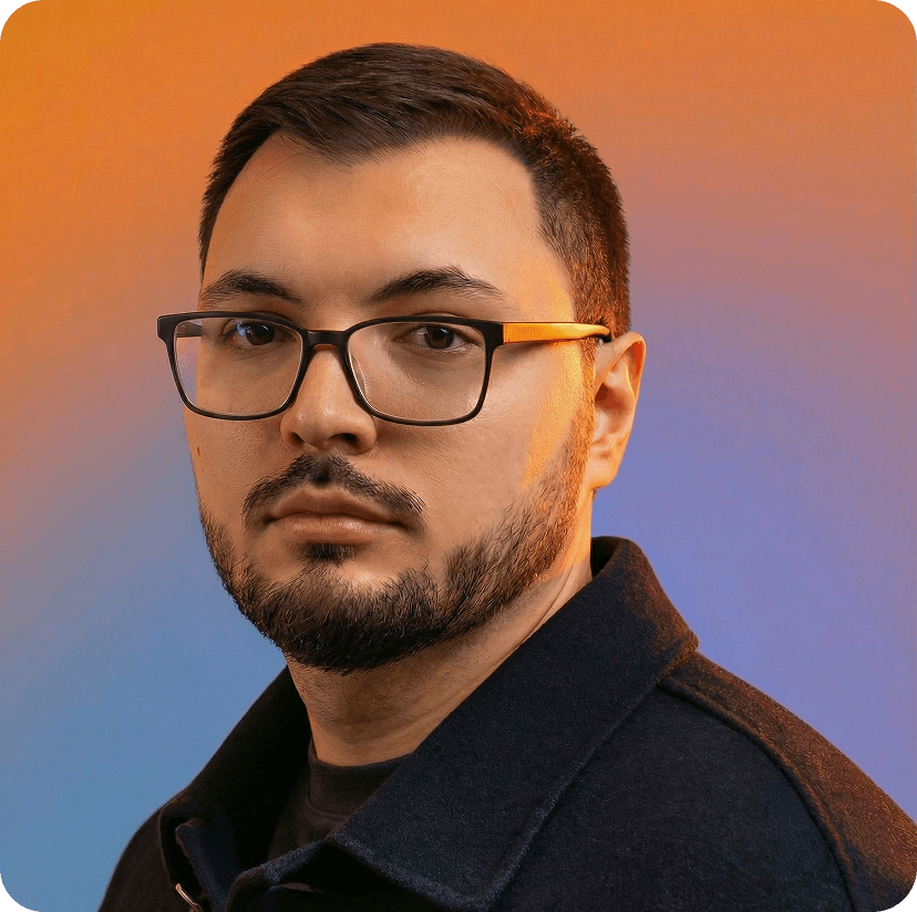 Алексей Комаров